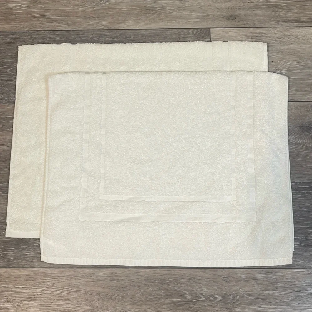 Set of Two 100% Bath Mats Sizes 34” X 22” & 32” X 21”